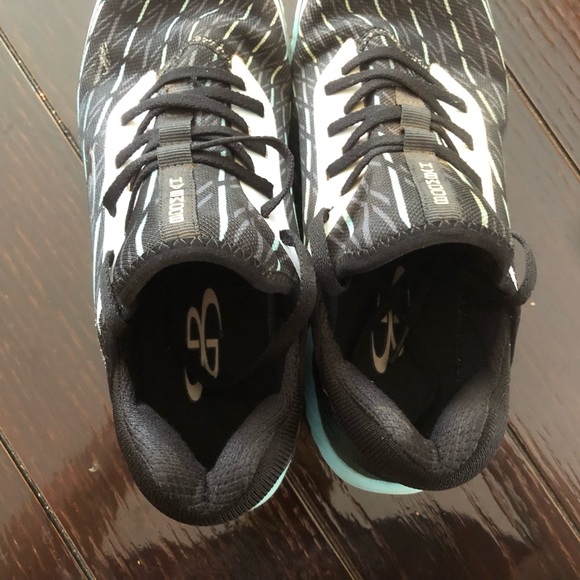 Boombah Raptor molded cleats - Picture 6 of 7